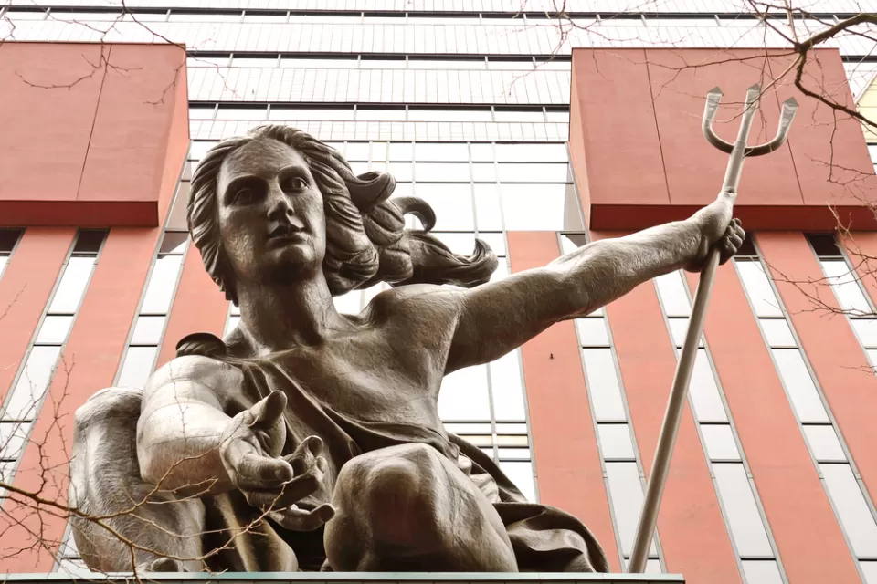 Portland Statue